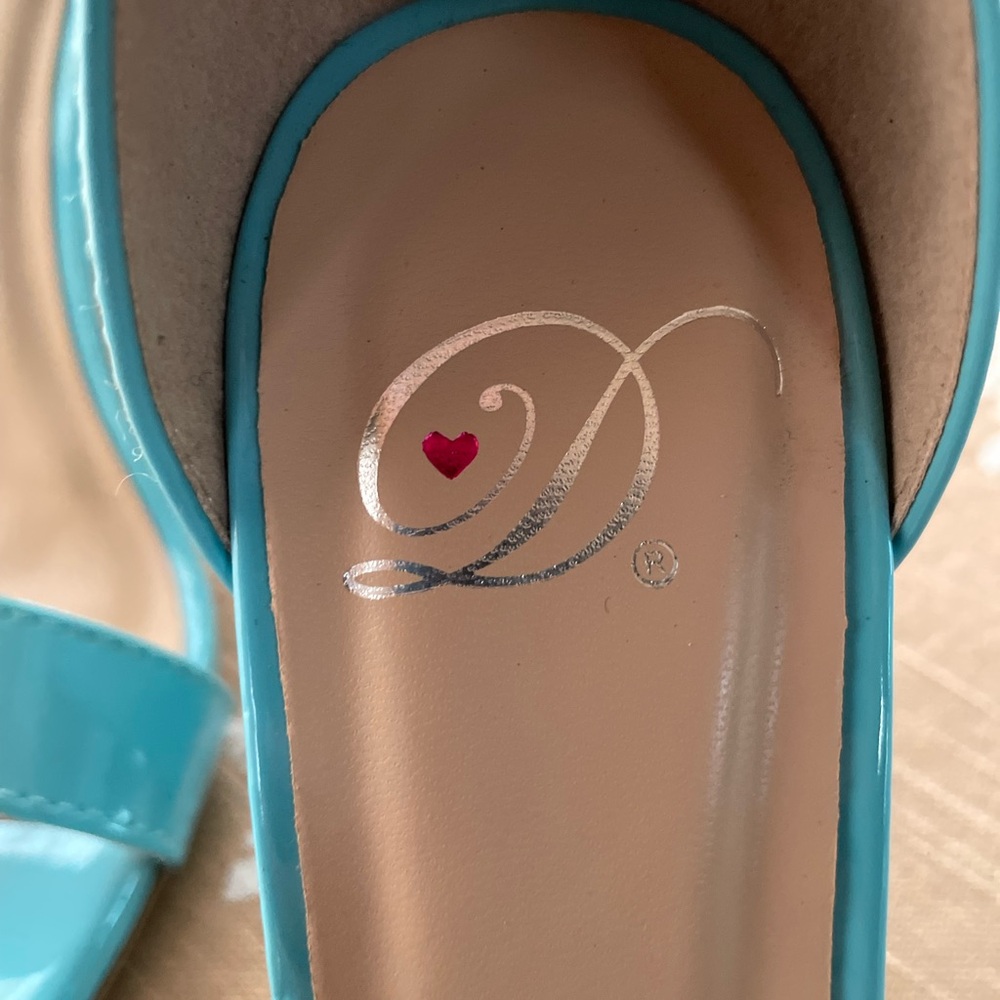 Delicious Aqua Ankle Strap Heels - Picture 3 of 5